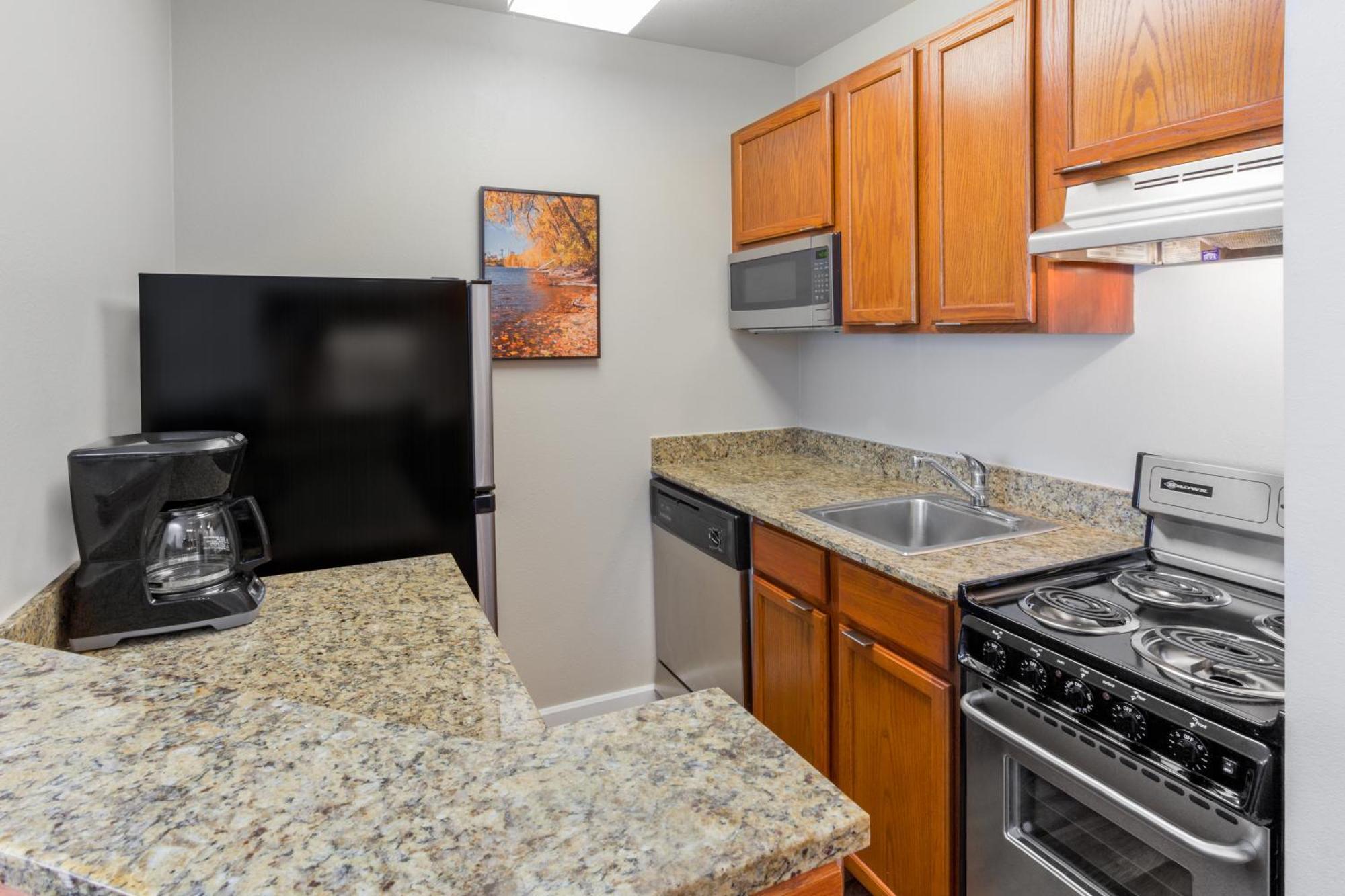 Towneplace Suites By Marriott Detroit Livonia Extérieur photo